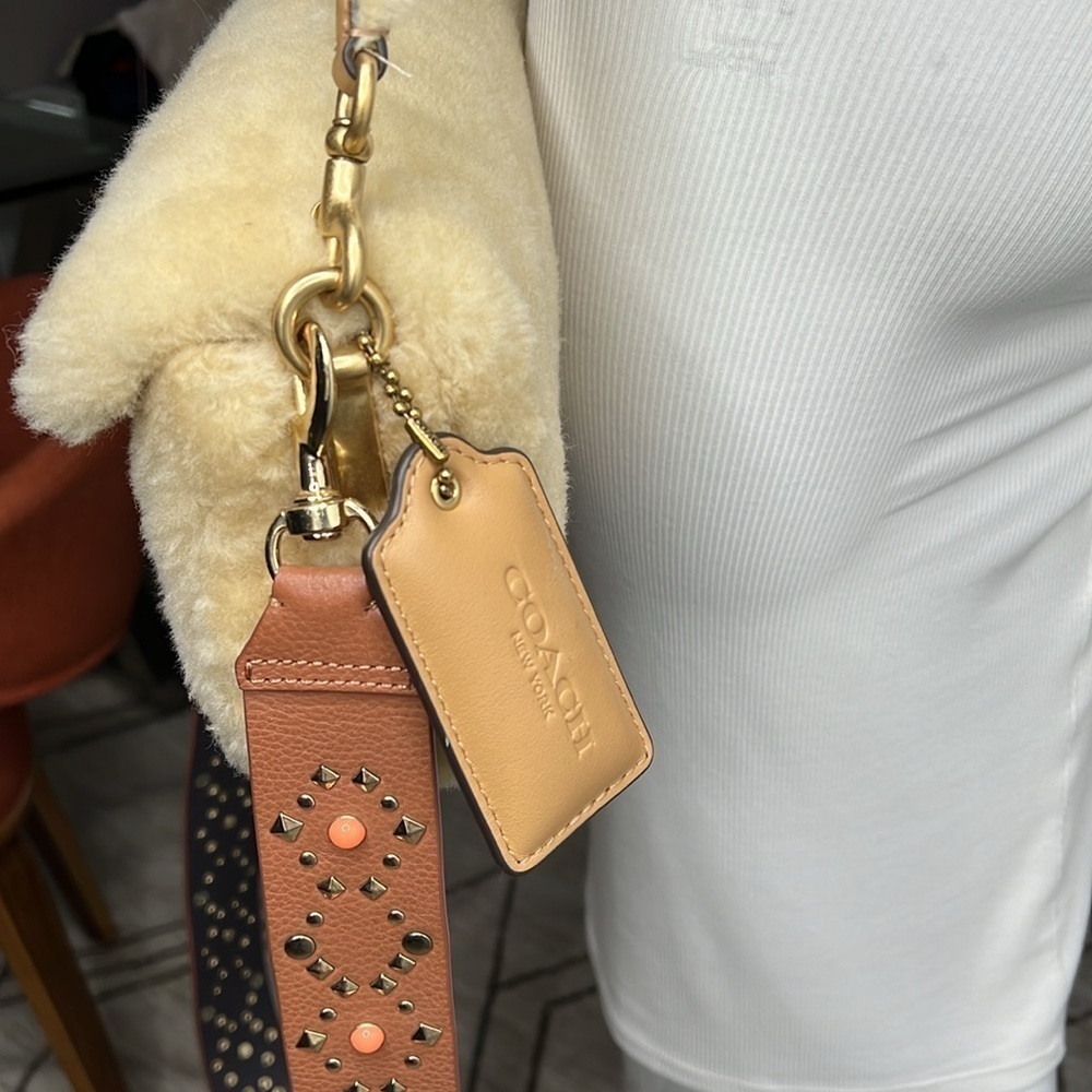 Coach Shearling Beige Fur Pillow Tabby Shoulder Crossbody Bag - Picture 3 of 16
